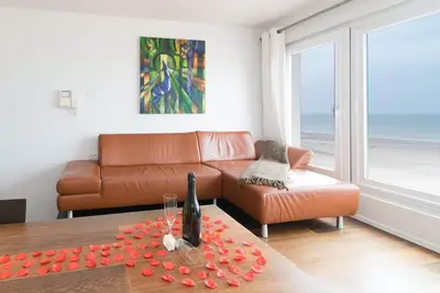 Image de Studio avec vue mer frontale à Ostende