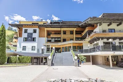 Image de Appartement à Saalbach près du domaine skiable