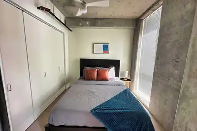 Image de 4br/3ba Combined apartments with city views