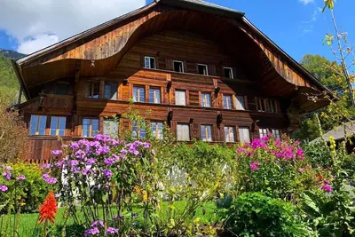 Image de Charming 2-bedroom Lodge in serene Simmental in Bernese Oberland, Switzerland