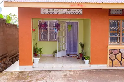 Image de Quiet nest, 5 mins to Un base & Entebbe Int. Airport.