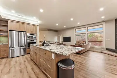 Image de East End Boise 4 bed 3 bath Home Dog Friendly