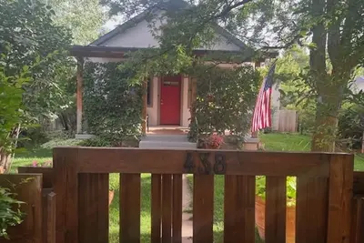 Image de The Perfect In Town Home Away from Home