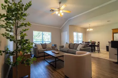 Image de 5 Star Rated 3 Bedroom House in Robinson with WiFi and Ac