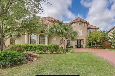 Image de Spacious 5-bedroom house with WiFi and Ac in peaceful Plano