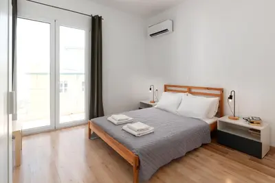 Image de Appartement \"Rhodes Central\" avec balcon, Wi-Fi et climatisation