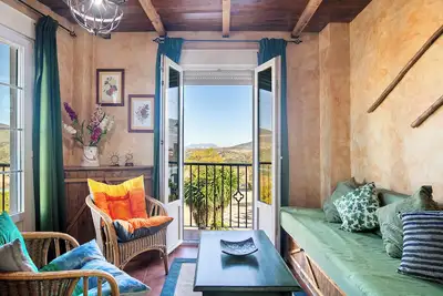 Image de Maison de campagne \"Casa Azahar\" avec vue sur le lac, terrasse privée et Wi-Fi