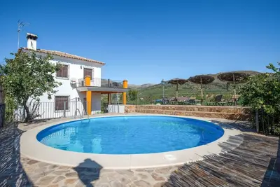 Image de Maison de campagne \"Casa Rural El Rincon\" avec vue sur la montagne, Wi-Fi et climatisation