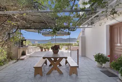 Image de Appartement 'Tasoula's Vista 8' avec vue sur mer, Wi-Fi et climatisation
