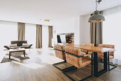 Image de Apartments Goldbergblick - Top 1, Balcony & Mountain view