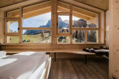 Image de Chalet \"Rotwandwiesen 1\" avec vue sur les montagnes, terrasse privée et Wi-Fi