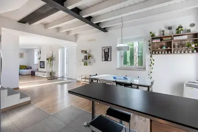 Image de Maison de vacances 'La Casa In Collina Con Vista' avec terrasse privée, jardin privé et Wi-Fi