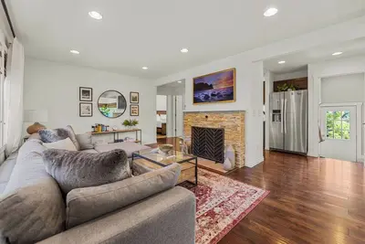 Image de Charming Centrally Located 2-bedroom House With Beautiful Valley View