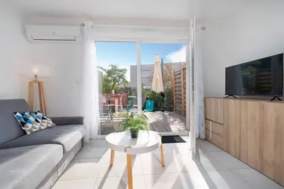 Image de Villa climatisée 6 pers avec jardin et piscine