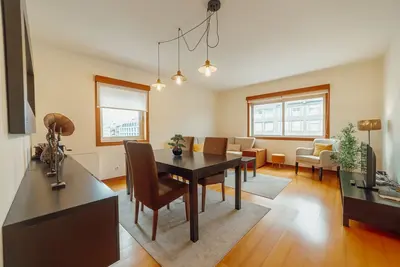 Image de Downtown Deluxe by Vacationy