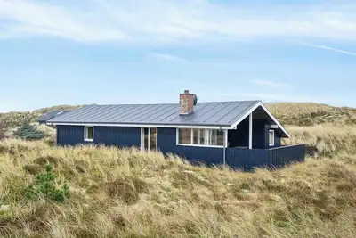 Image de Holiday oasis near dunes, beach, and activities