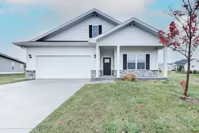 Image de New Spacious 4-bedroom house in charming Ankeny with WiFi, Ac-Prime Location