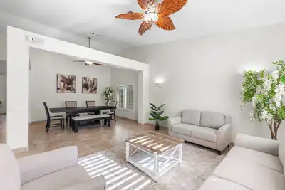 Image de Quiet home in West Palmdale Hills W/Pool
