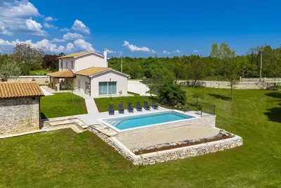 Image de Magnifique maison de vacances privée avec piscine privée, climatisation, Wifi, Tv et terrasse