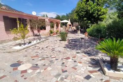 Image de Belle maison de vacances privée avec Wifi, climatisation, Tv, animaux admis et parking