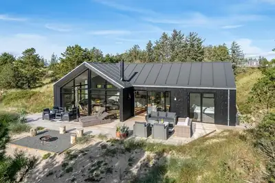 Image de \"Helga\" - 900m from the sea by Interhome