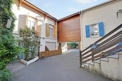 Image de Appartement spacieux - 2br/4p- Le Kremlin-BicĂŞtre