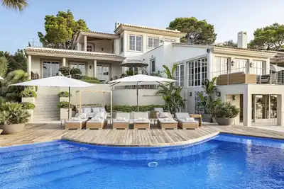Villa vue mer proche port