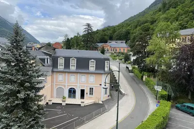 Image de Appartement rénové à Cauterets avec parking privé