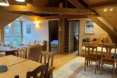 Image de Chalet alpin spacieux avec parking, proche télécabine