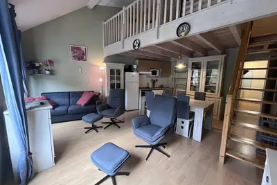 Image de À deux pas des télécabines, appartement confortable avec parking et 2 chambres