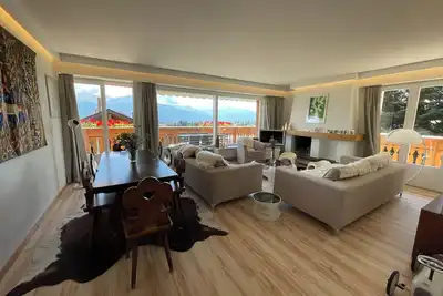 Image de Beautiful & cosy apartment with balcony, view and swimming pool