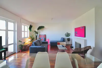 Luxury Condo in Setúbal