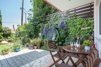 Image de Studio '4 Adults No 10' avec vue sur la mer, Wi-Fi et climatisation