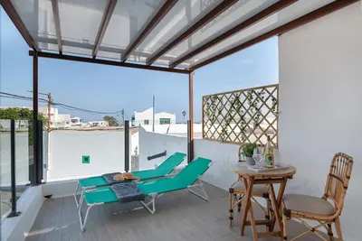 Image de Vacances 'Finca El Moral In Mozaga' avec vue sur les montagnes, terrasse privée et Wi-Fi