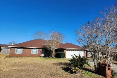 Image de Spacious 4-bedroom house in charming Cantonment with WiFi, Ac