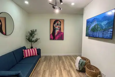 Image de Cozy 2-bedroom apartment in charming Bridgetown with WiFi, Ac