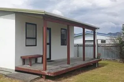 Image de Hosts on the Coast Whangamata Getaway