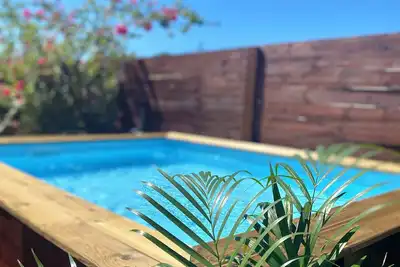 Image de Logement Mabouya au Helleux proche de la plage et de son spot de surf.