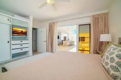 Image de Quiet 4bd/4bth luxury villa with private pool, Internet, Cable Tv, Ac