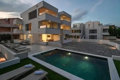 Image de Apartments for 12 with Pool