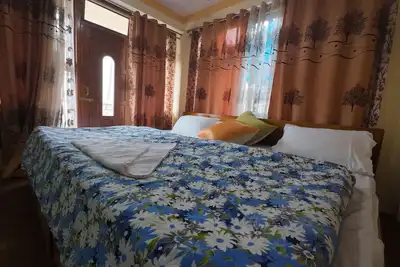 Image de \"StayWithUs: Your Comfort, Our Priority! \"