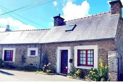 Image de Maison de plain pied, typique bretonne, . animaux acceptés.