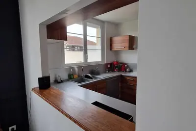 Image de Appartement cosy avec terrasse, proche gare et centre-ville