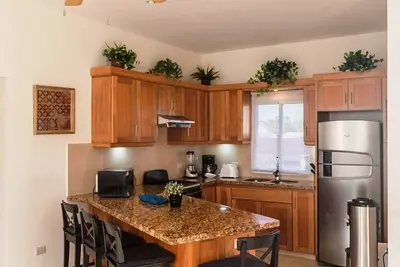 Private pool, free car, waterpark, garden, Ac, WiFi, Tv minigolf… What else?