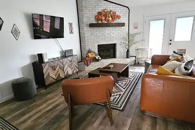 Image de Breathe Easy Here in Buda, 3 bedroom/2 full bathrooms