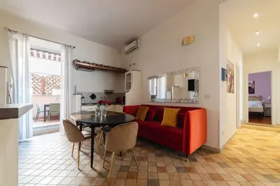 Image de 4 bedrooms flat near the Vatican and metro!