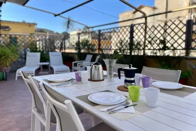 Image de Elegant, with Private Terrace next to the Vatican!