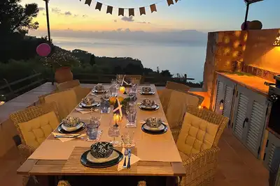 Image de Fabulous 4-bedroom sea view villa with Pool, Ac, WiFi in beautiful Deià