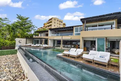 Image de Elegant Villa w/ Pool, Beach, Chef & Padel Court