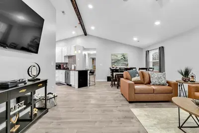 Image de Sweet Retreat in Nw Columbus- great for monthly stays and No cleaning fee!